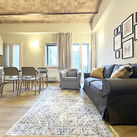 Apartment Casa Stefi Belfioreguesthouses Pontedera